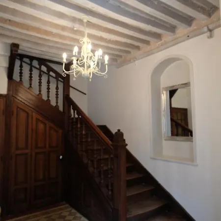Hippolyte House 4* Beaune (Cote d'Or)