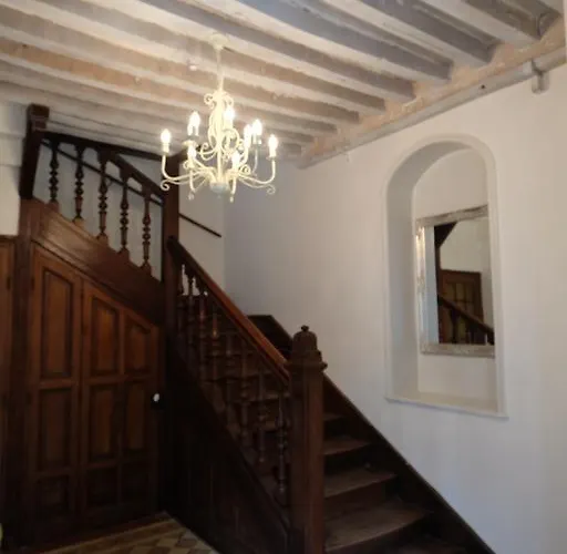 Hippolyte House 4* ボーヌ